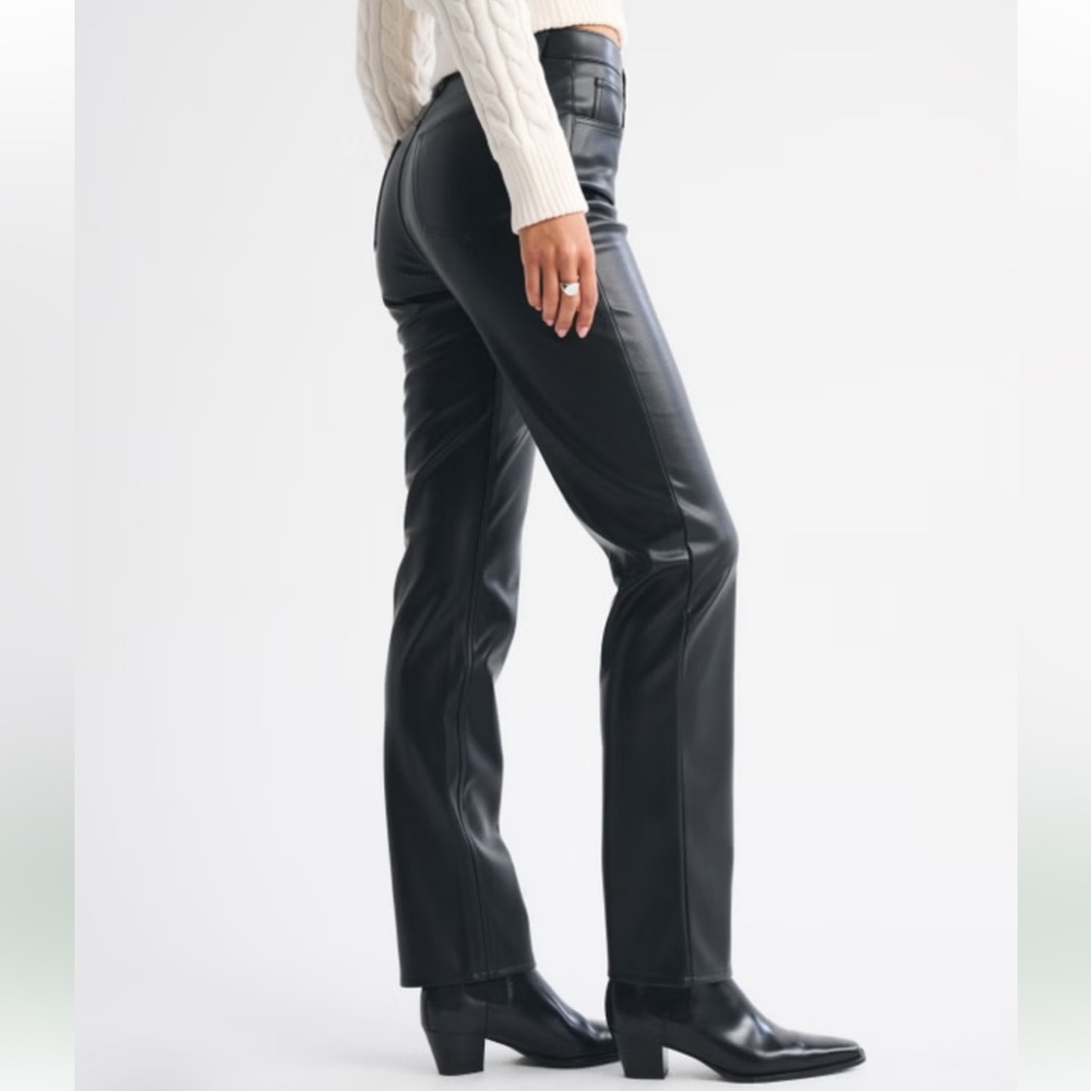 Abercrombie & Fitch Black Vegan Leather High Rise 90s Straight Pant 32/14 - Picture 4 of 6